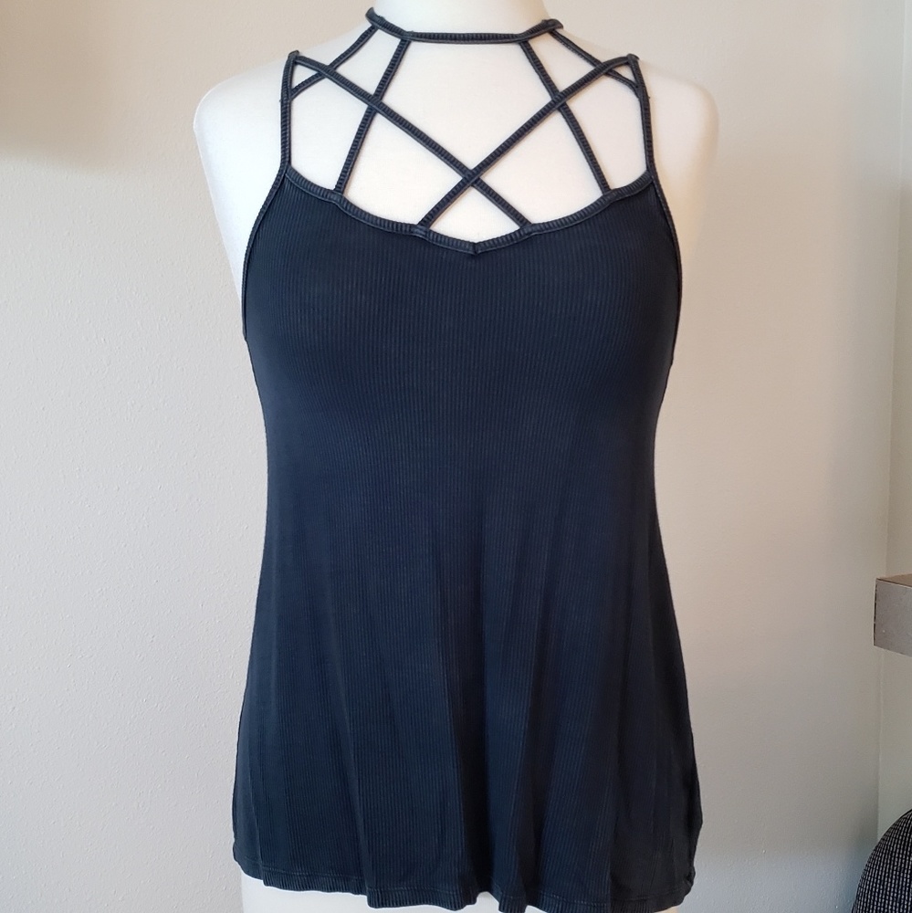 AE soft & sexy ribbed tank strap detail